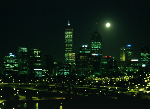 australia - perth after dark.jpg